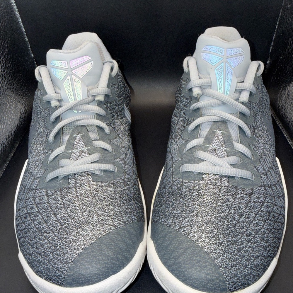 Size 7.5 - Nike Mamba Instinct Pure Platinum, 852473-002, Clean, No Box, Great!